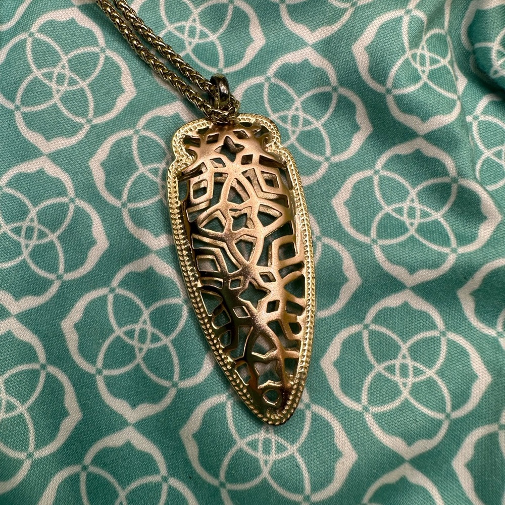 Kendra Scott Sienna arrowhead long filigree necklace rose gold + gold mix